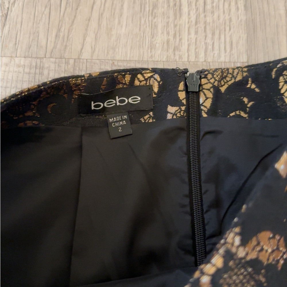 Bebe skirt - Picture 2 of 2